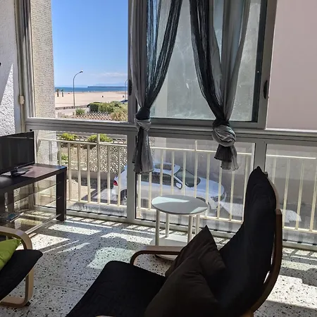 Apartman T2 Front De Vu Laterale, 4 Pers, Parking, Proche Et Animations - Fr-1-797-16 Port-la-Nouvelle
