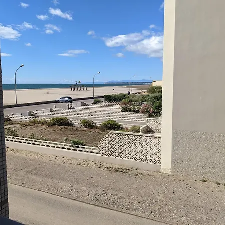 T2 Front De Vu Laterale, 4 Pers, Parking, Proche Et Animations - Fr-1-797-16 * Port-la-Nouvelle