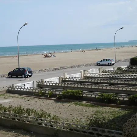 T2 Front De Vu Laterale, 4 Pers, Parking, Proche Et Animations - Fr-1-797-16 아파트 *